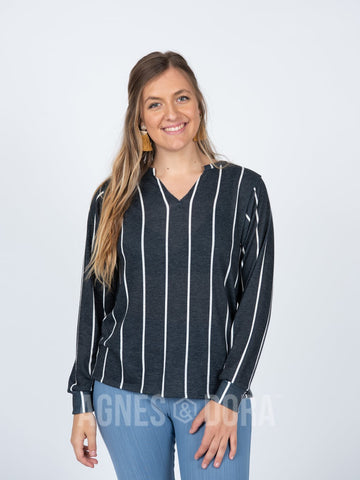 Agnes & Dora Strada Pullover Ivory Black Stripe